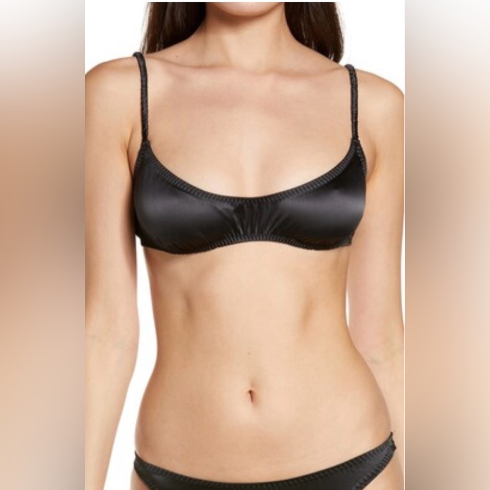 SKIMS woven shine scrunchie scoop bralette....